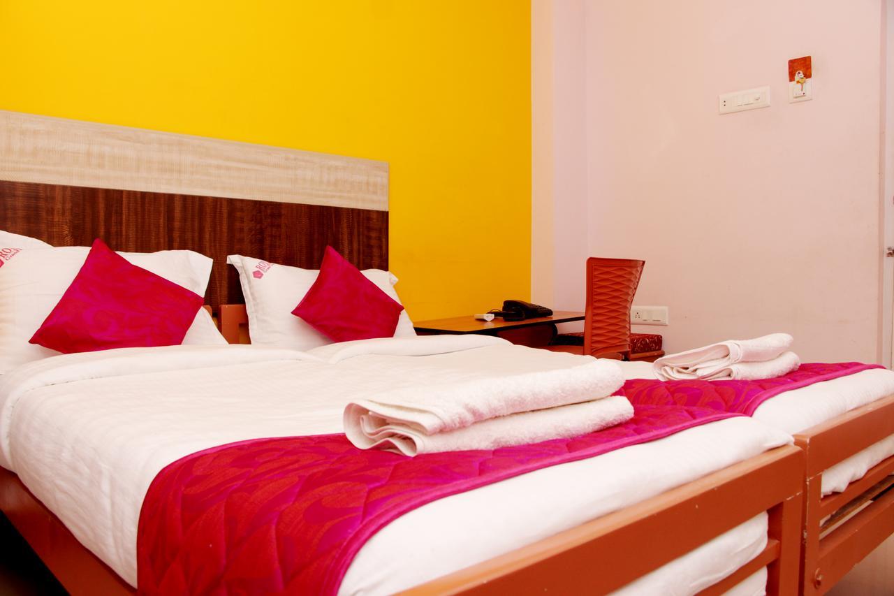 Royal Grand Days Hotell Chennai Exteriör bild